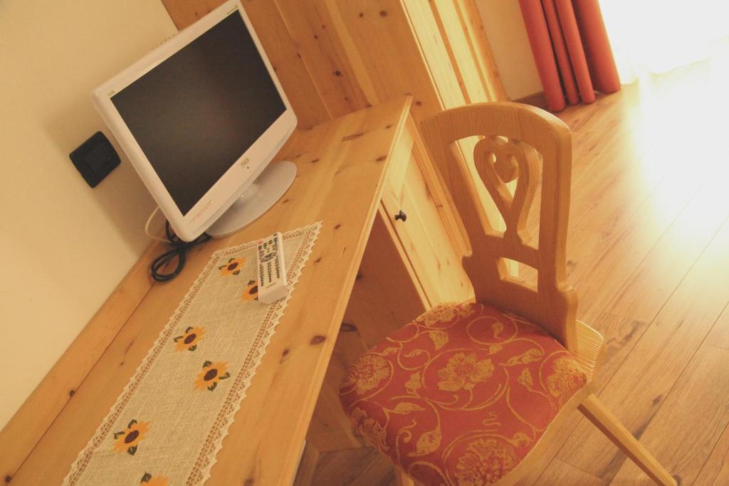 Garni Pra Fiori Hotel กัมปีเตลโลดีฟัสซา ห้อง รูปภาพ