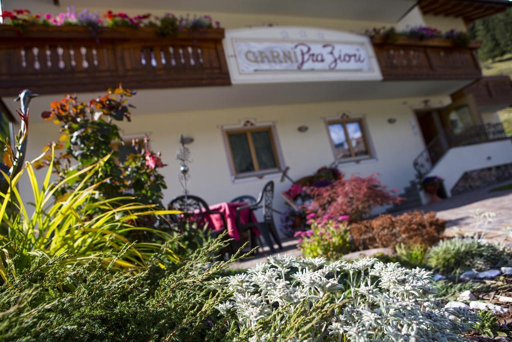 Garni Pra Fiori Hotel กัมปีเตลโลดีฟัสซา ภายนอก รูปภาพ